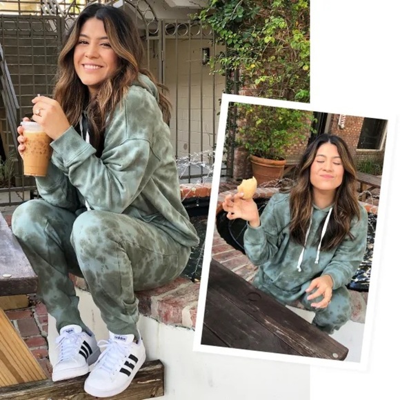 aerie Pants - Aerie Sage Green Tie Dye Sweats Set- Medium